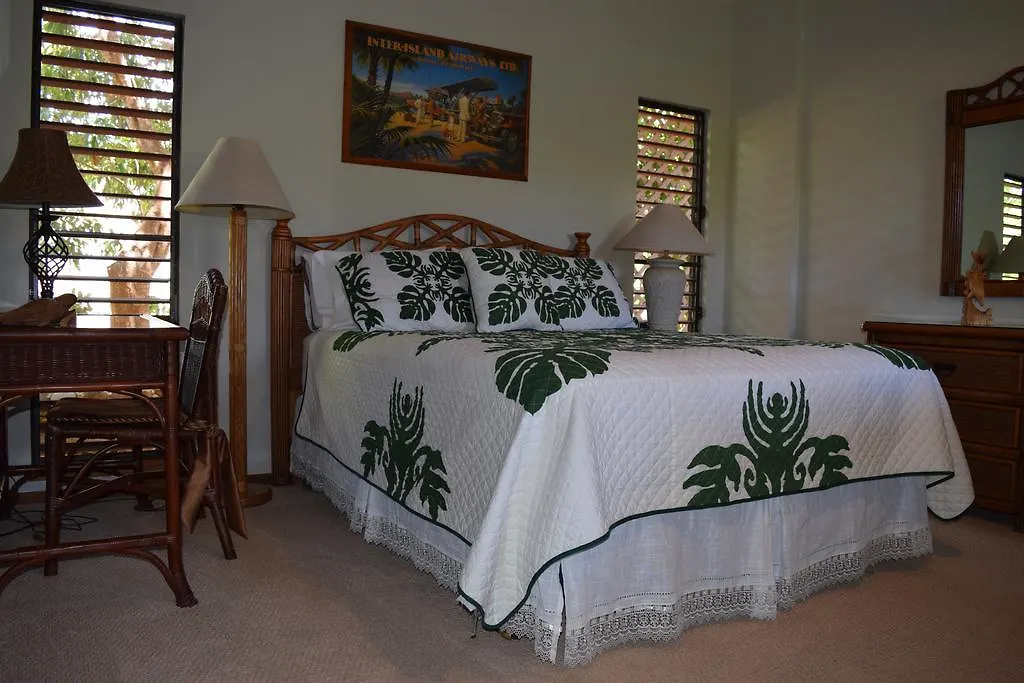 Hale Huanani Bed & Breakfast