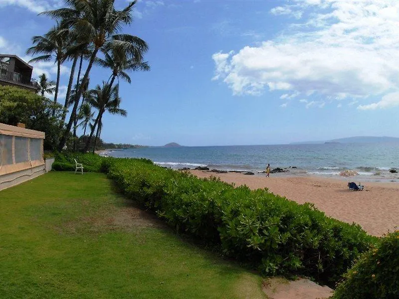 Days By Wyndham Maui Oceanfront Hotell