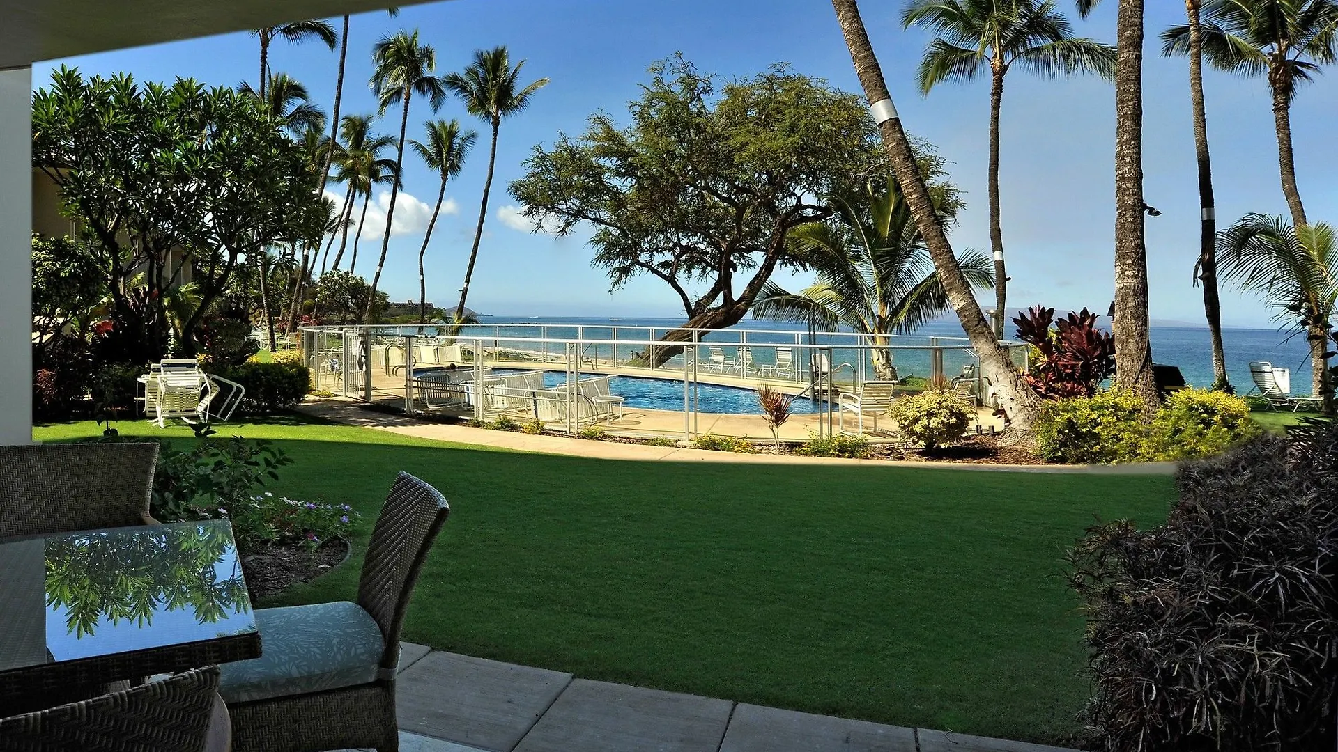 Resort The Hale Pau Hana