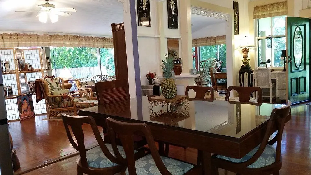 Haiku Inn Bed & Breakfast