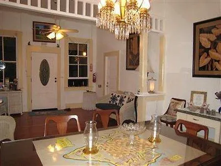 Haiku Inn Bed & Breakfast