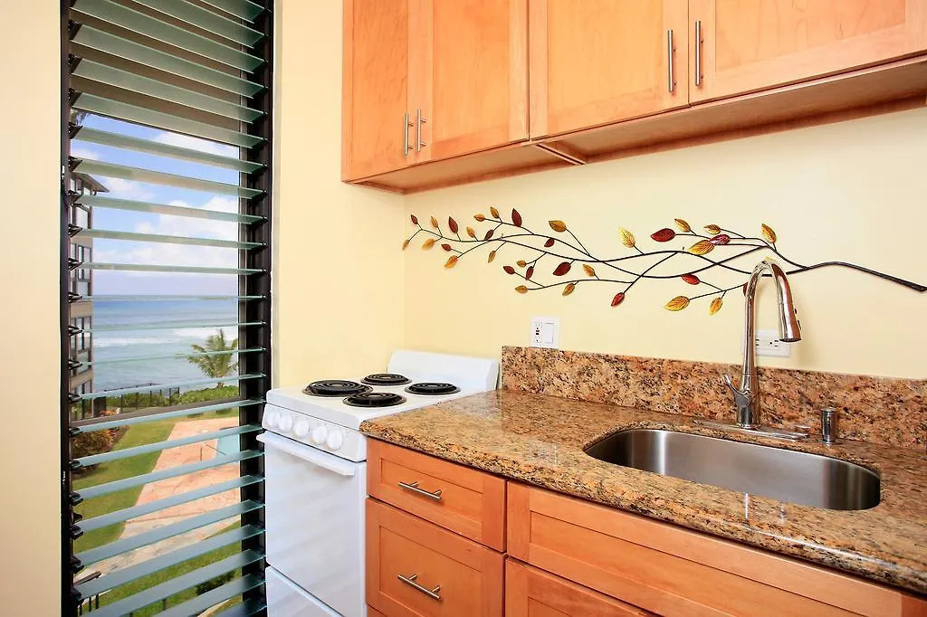 Noelani Condominium 3*