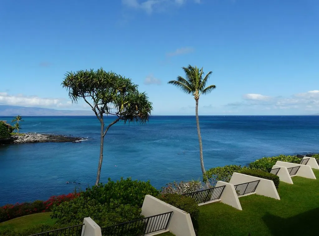 At Napili Point リゾート 3*