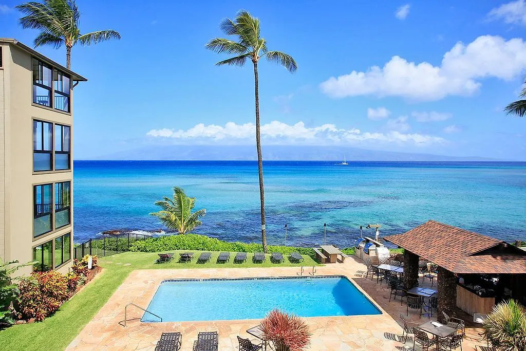 Noelani Condominium 3*