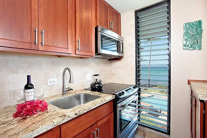 Noelani Condominium