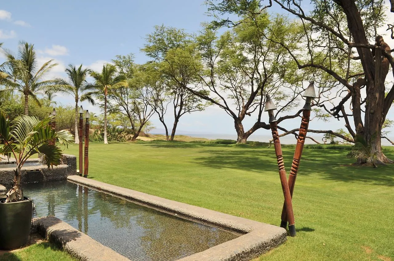 Aloha Aku Bamboo - Discover Beachfront Serenity Daire *