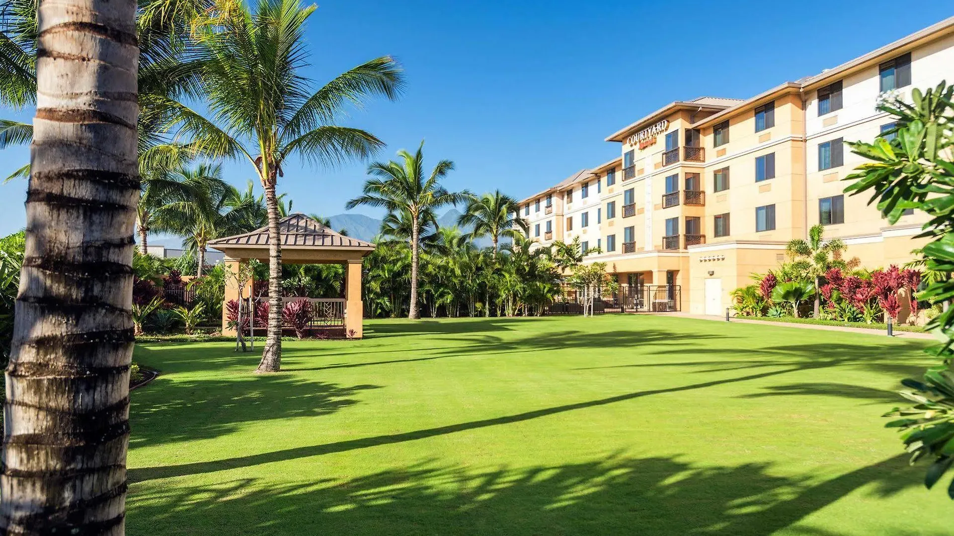 Courtyard By Marriott Maui Airport Hotel 3*