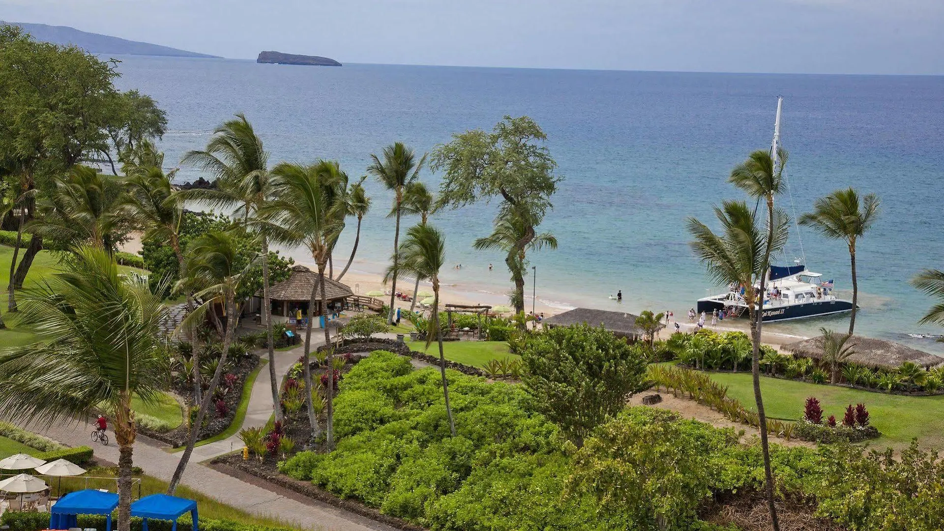 & Golf Makena