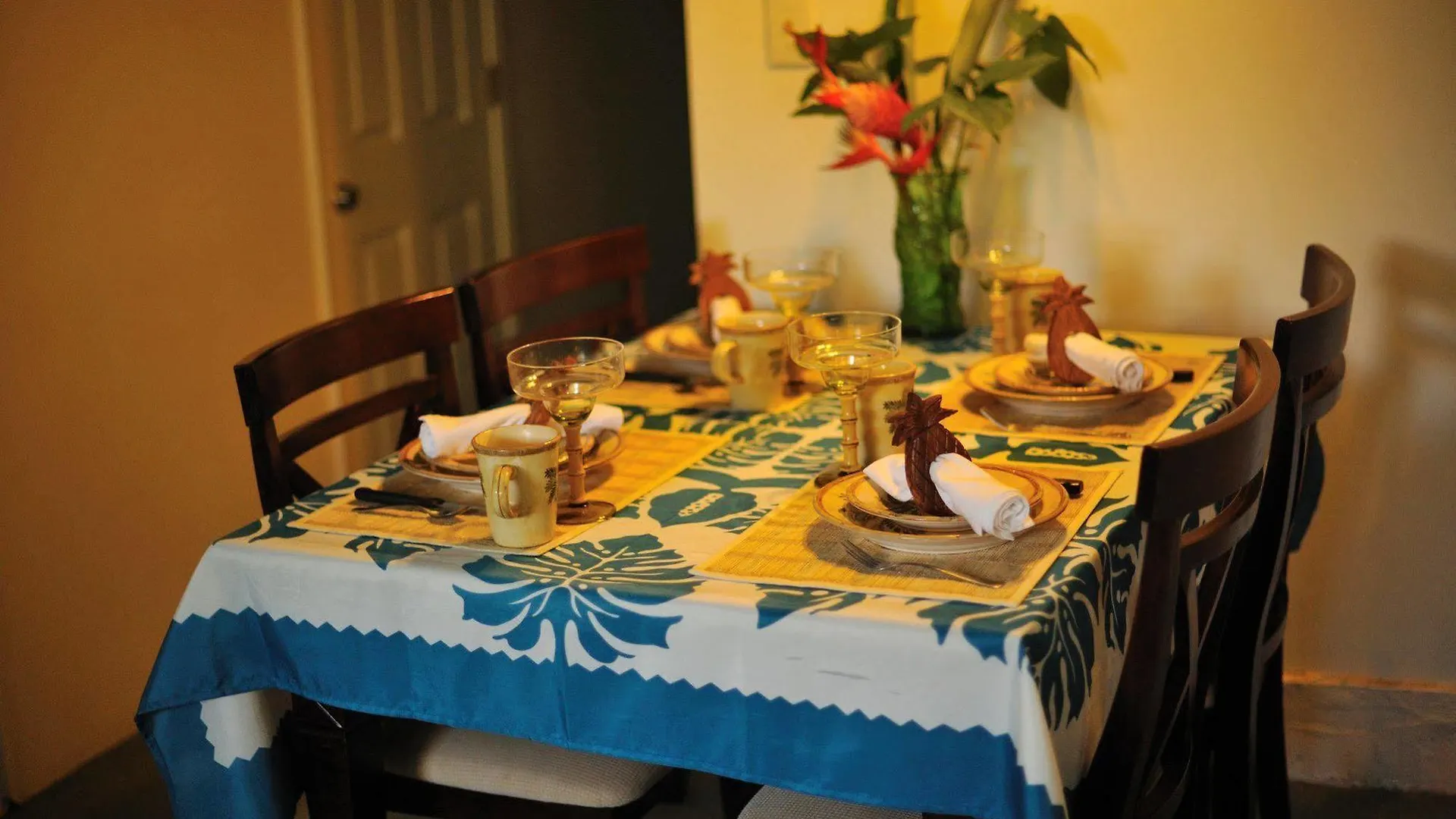 Wailuku Guesthouse Wailuku