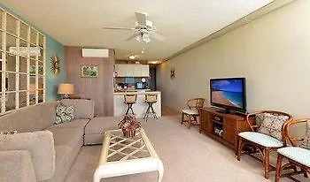 Hale Kai O Apartment