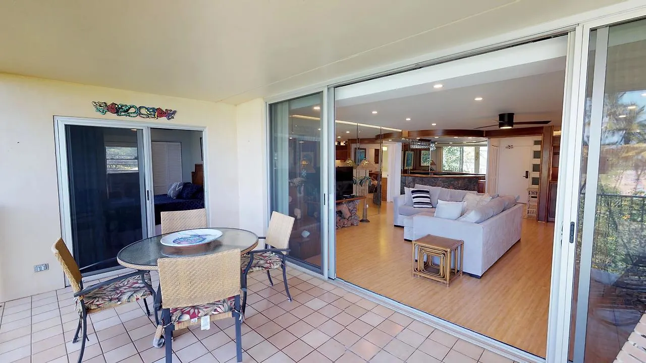 Royal Mauian, #302 Holiday home *