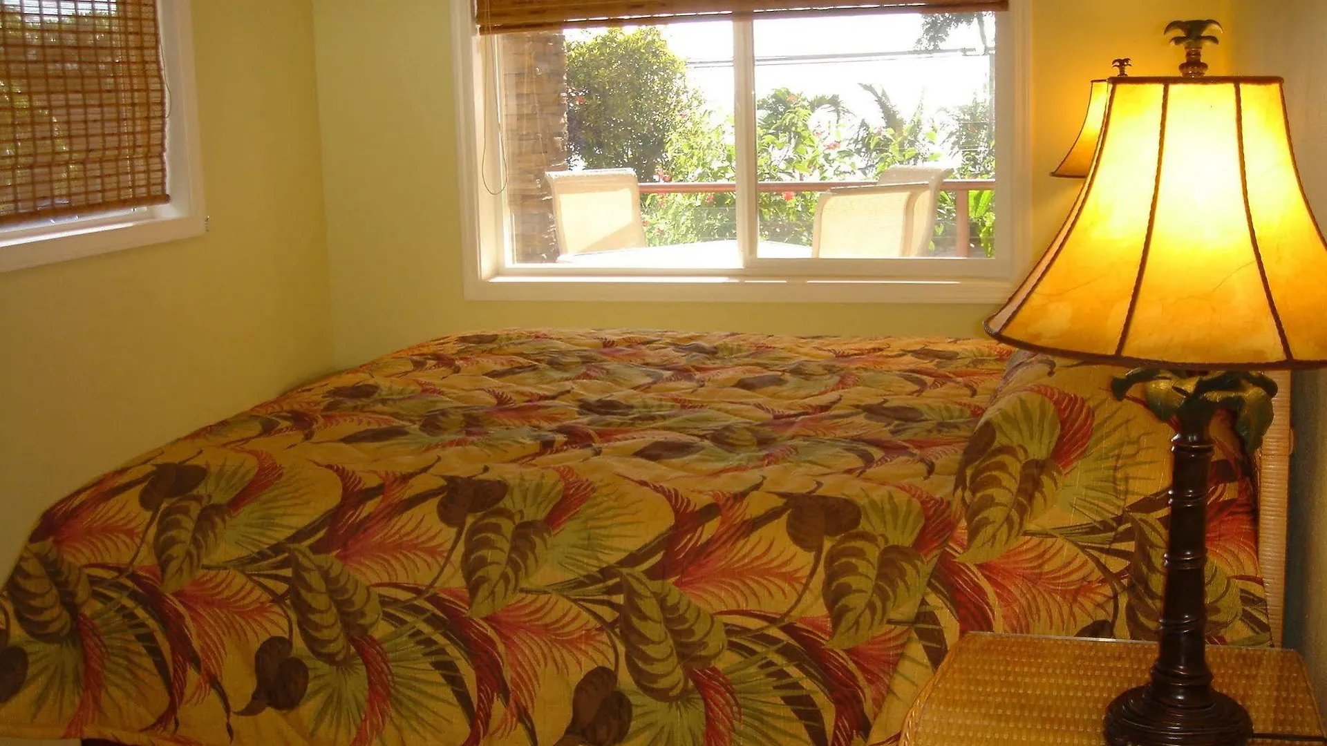 Maui House Bed & Breakfast 3*