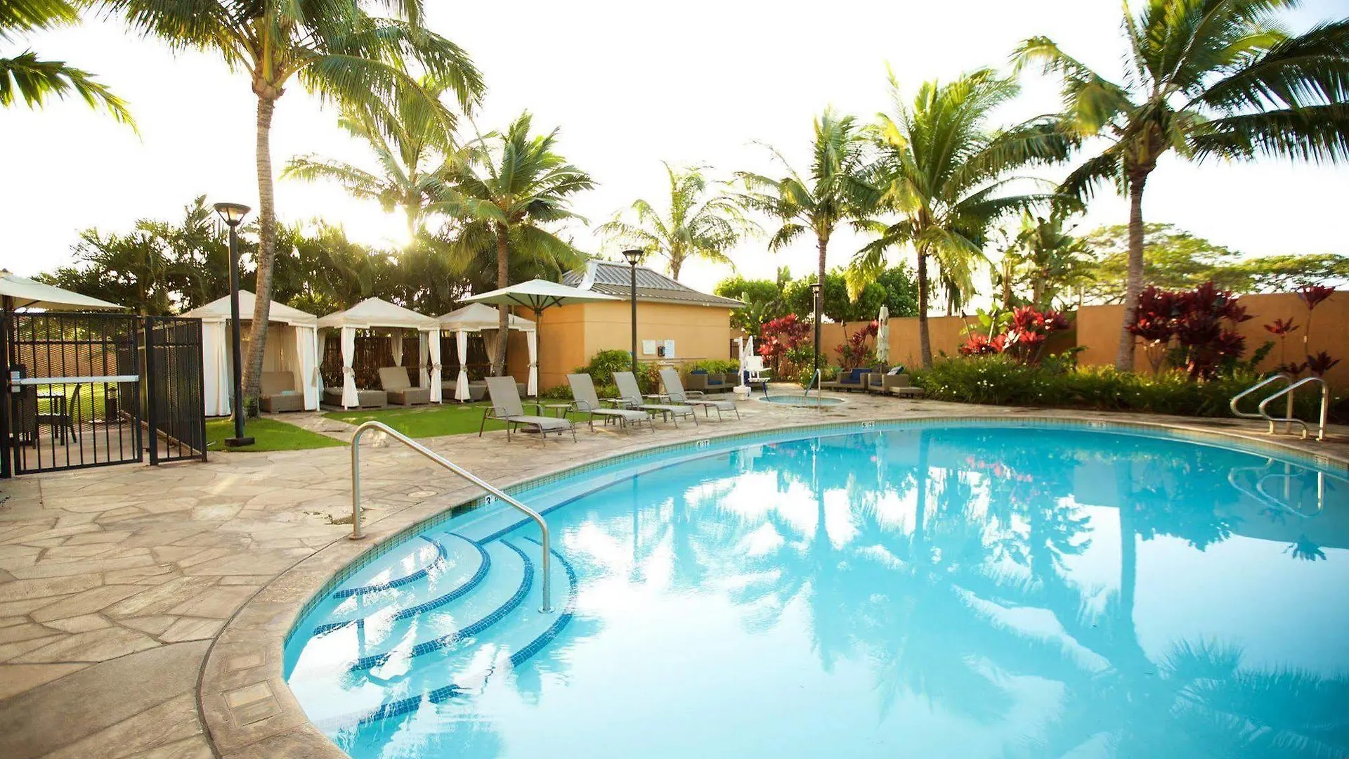 Hotel Courtyard By Marriott Maui Airport 3*