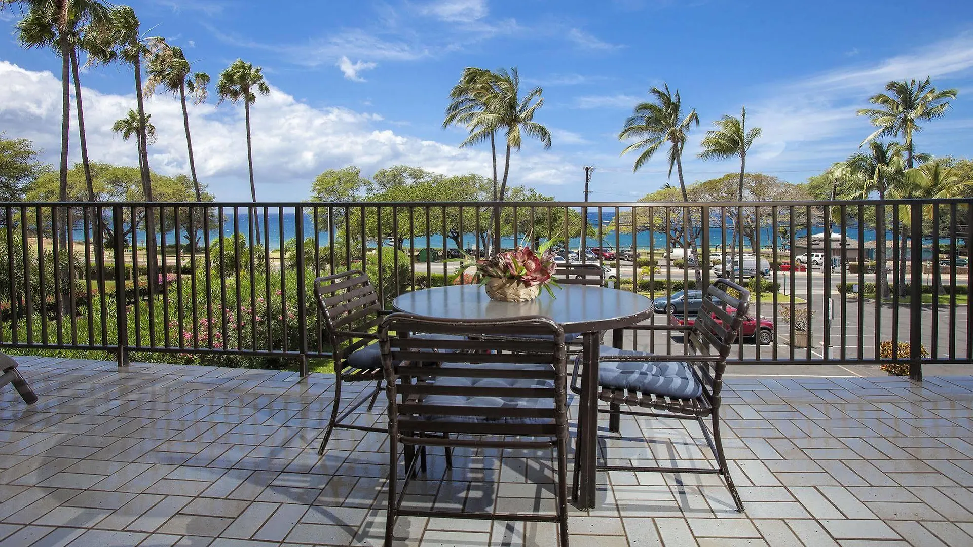 מלון דירות Maui Parkshore By Maui And 2*
