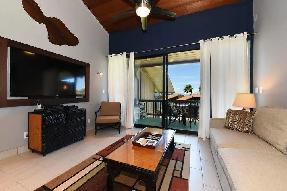 Mahina Surf Aparthotel Lahaina