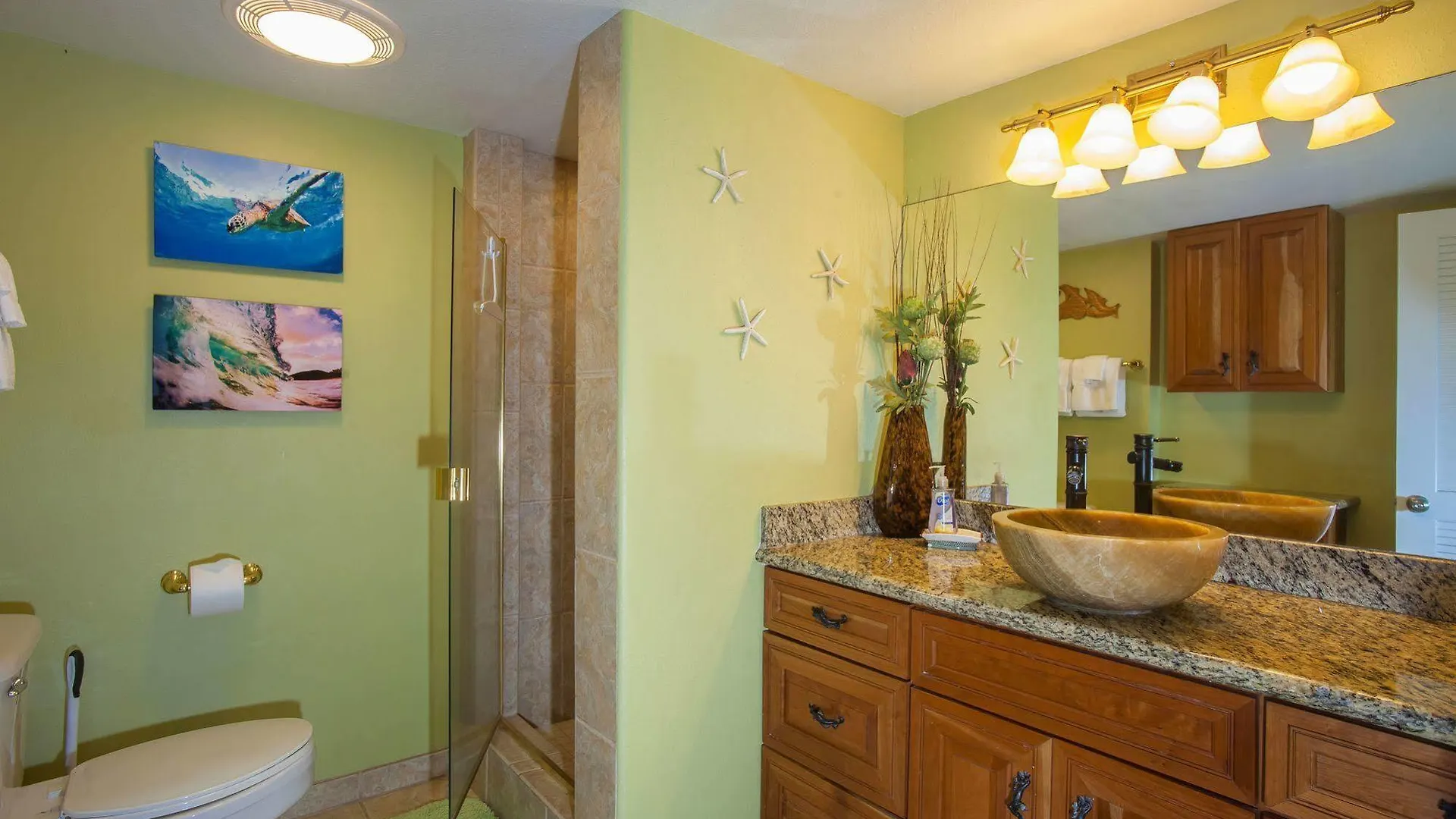 Ma'alaea Surf Aparthotel 4*