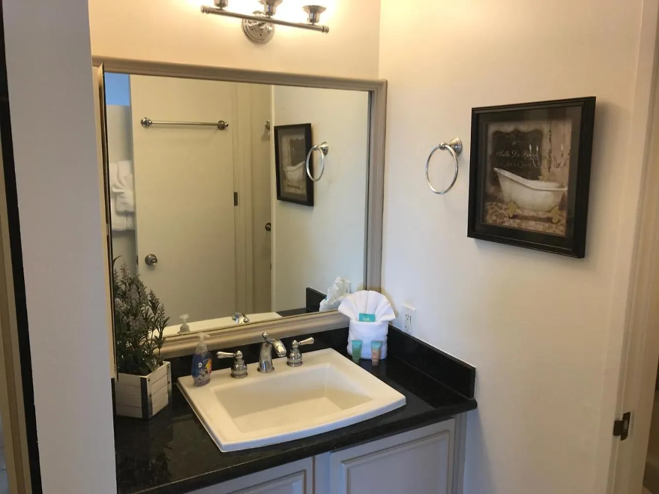 Kauhale Makai 430 - One Bedroom *