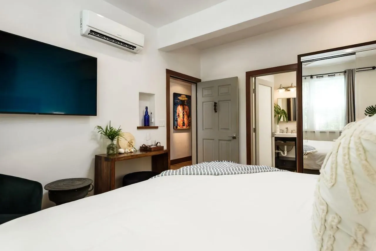 Hotel Paia Inn 3*
