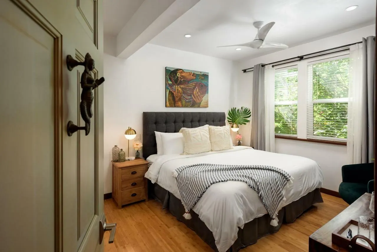 Hotel Paia Inn