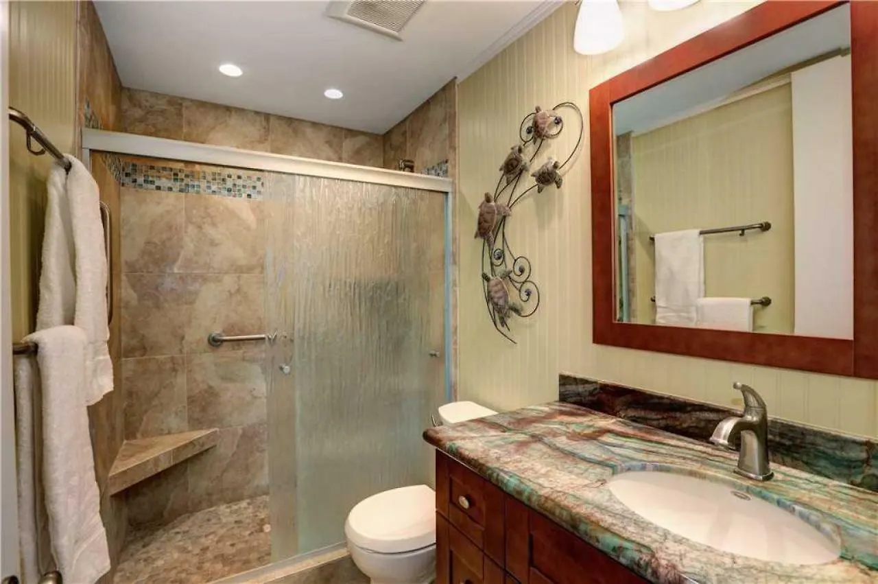 2 Bedroom Ocean Front In Honokowai - Sleeps 6 - Pikake #a6 *