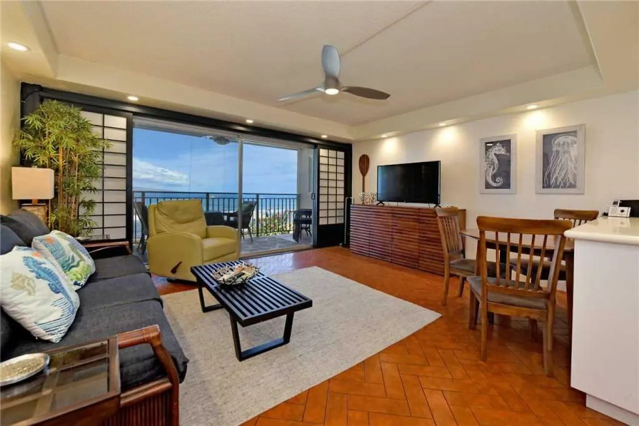 Holiday home 1 Bedroom Ocean Front In Town - Sleeps 4 - Roads #204