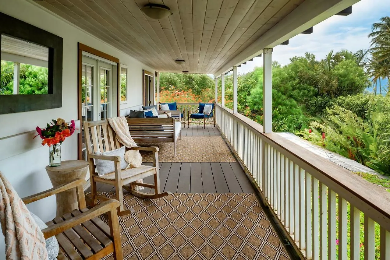 Hotel Paia Inn 3*
