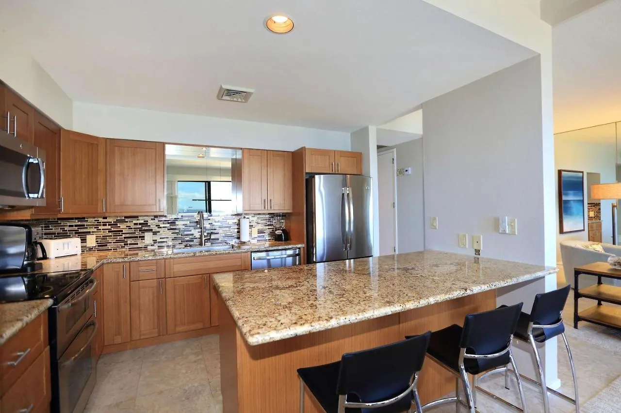Makena Surf- Coraltree Collection Aparthotel 4*