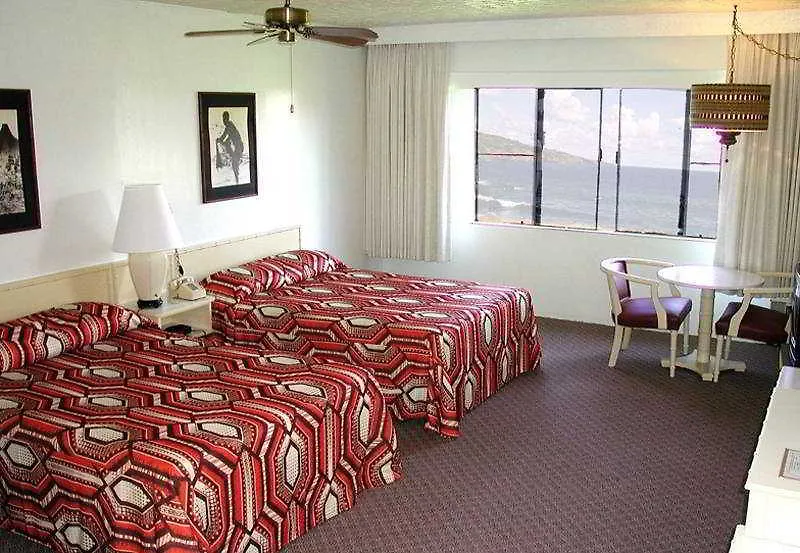 Maui Seaside Hotel