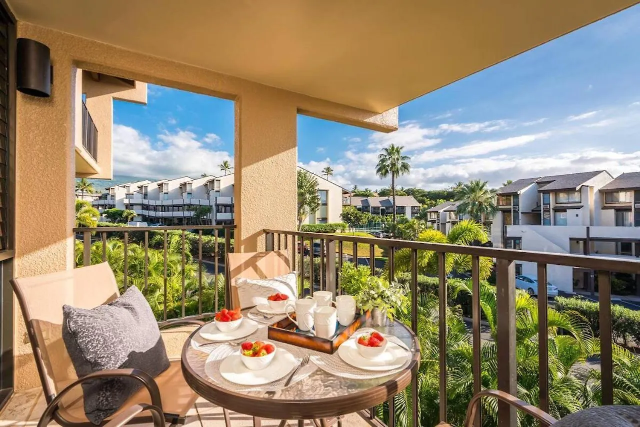 King Suite: Walk To Beach, Pool