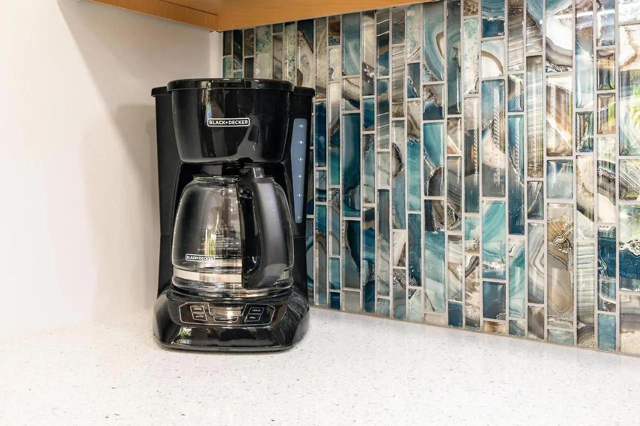 Σπίτι διακοπών Kamaole Sands 4-213, Designer Condo, Split Ac *