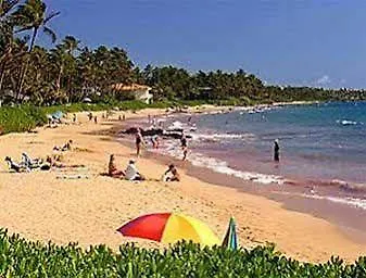 Days By Wyndham Maui Oceanfront 2*