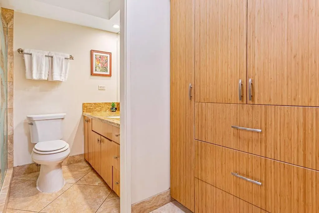 Mana Kai Resort, Luxury 2bd/2bath Beachfront # 511 Apartament