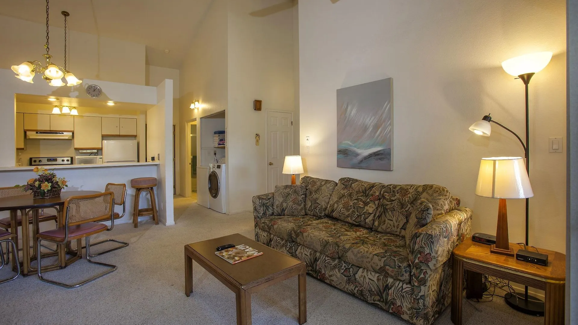 Aparthotel Bay Vista By Maui And 2*