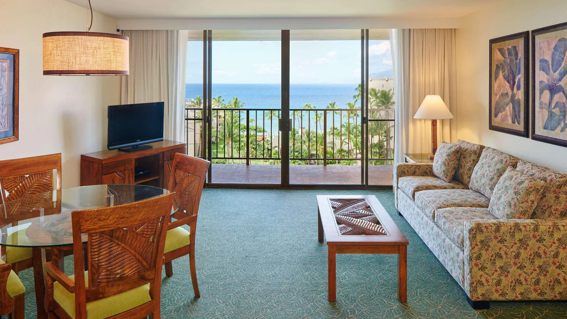 Апарт-отель Aston Kaanapali Shores 4*