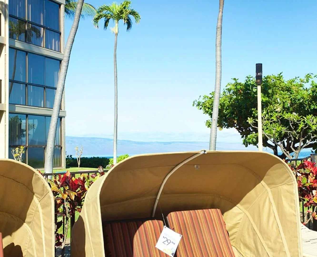 Апарт-отель Aston Kaanapali Shores