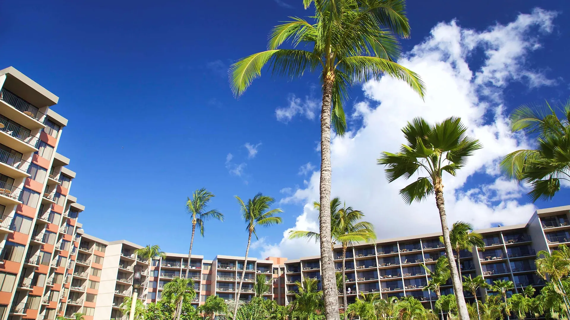 Aston Kaanapali Shores Апарт-отель