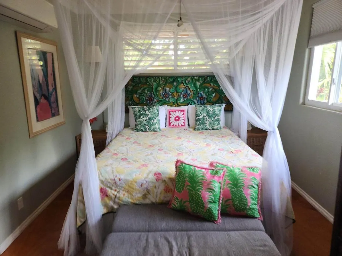 Pensionat Old House-walk To Town & Beach! 3*