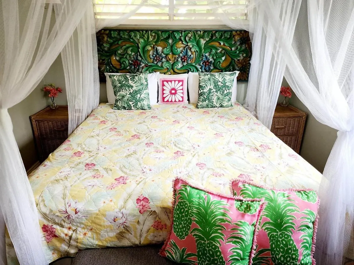 Old House-walk To Town & Beach! Pensionat 3*