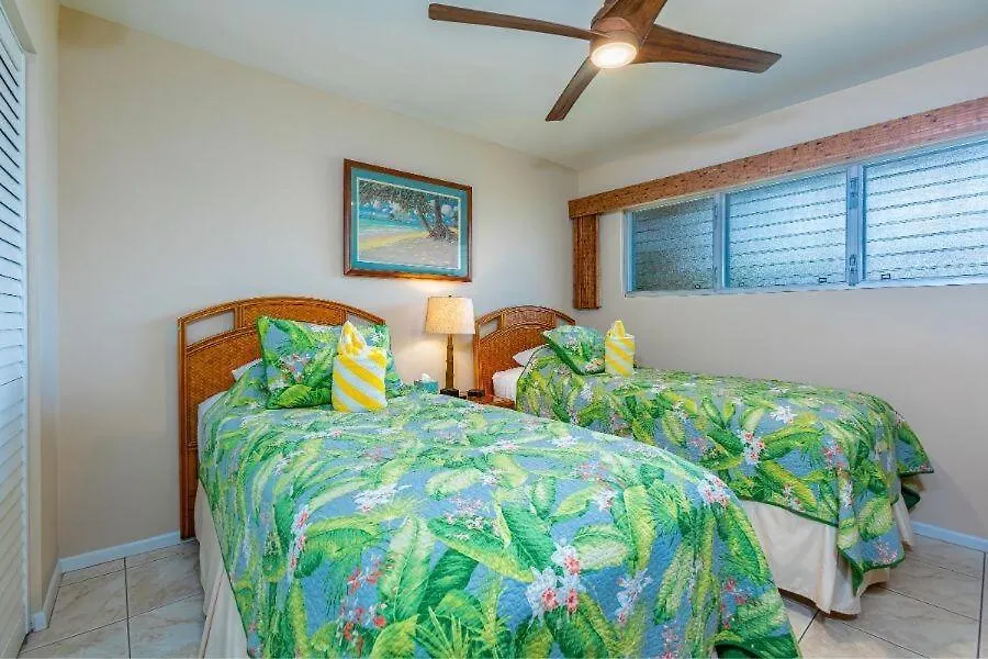 Royal Mauian, #205 Apartman