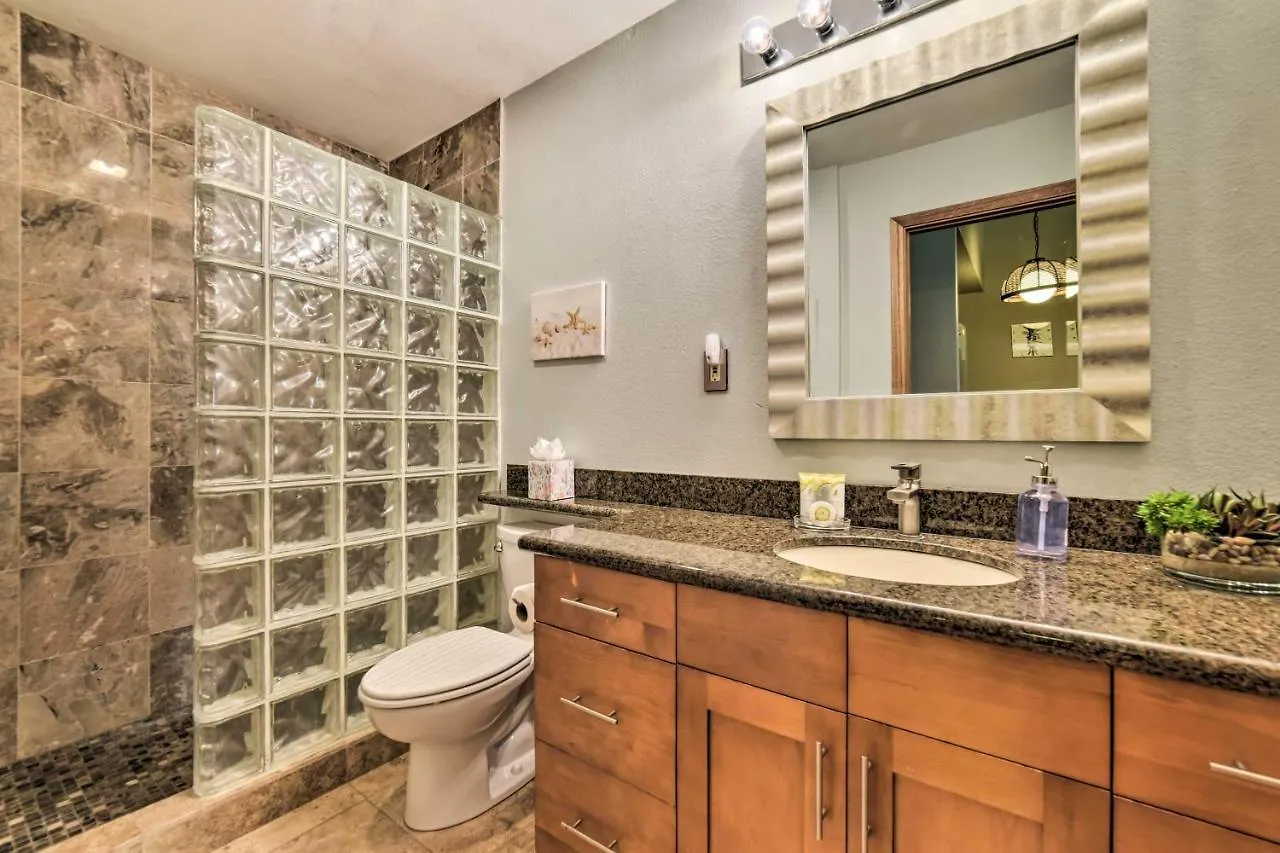 Stunning South Maui With Lanai By Beach! Kihei