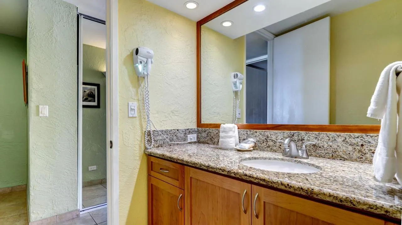 מלון דירות Papakea K303 2bed/2bath Stunning Ocean & Pool Views