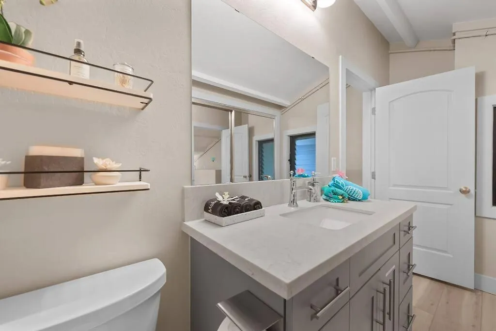 Holiday home Coral Cove-poolside And Panoramic Ocean View