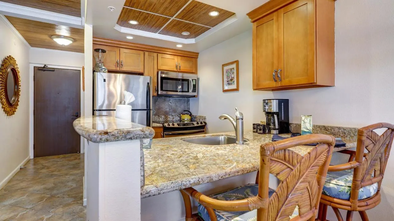 The Whaler Resort: 515~studio With Stunning Center Courtyard & Ocean Views * Lahaina