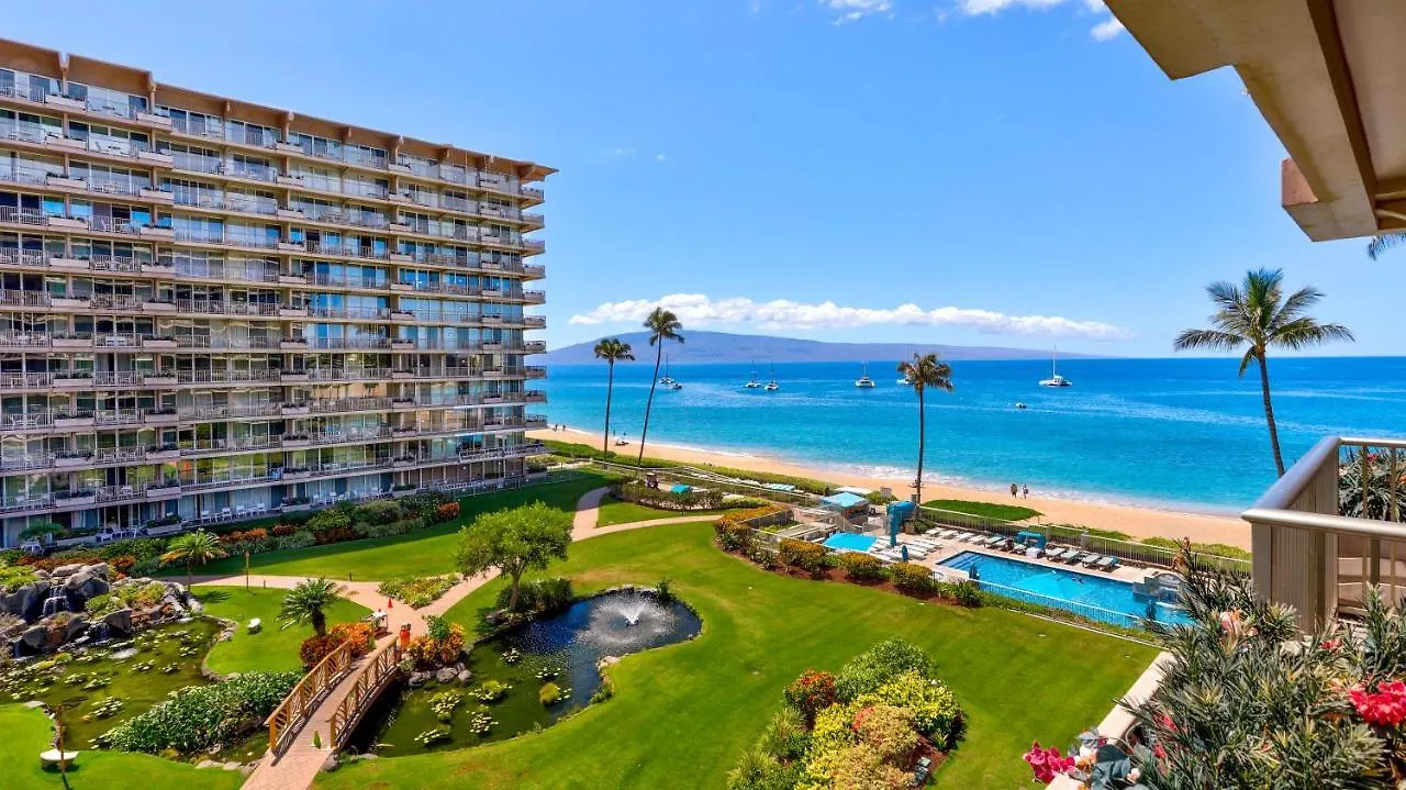 Aparthotel The Whaler Resort: 515~studio With Stunning Center Courtyard & Ocean Views Lahaina