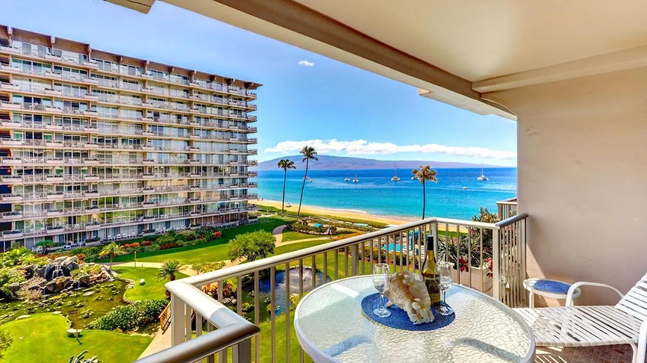 Aparthotel The Whaler Resort: 515~studio With Stunning Center Courtyard & Ocean Views