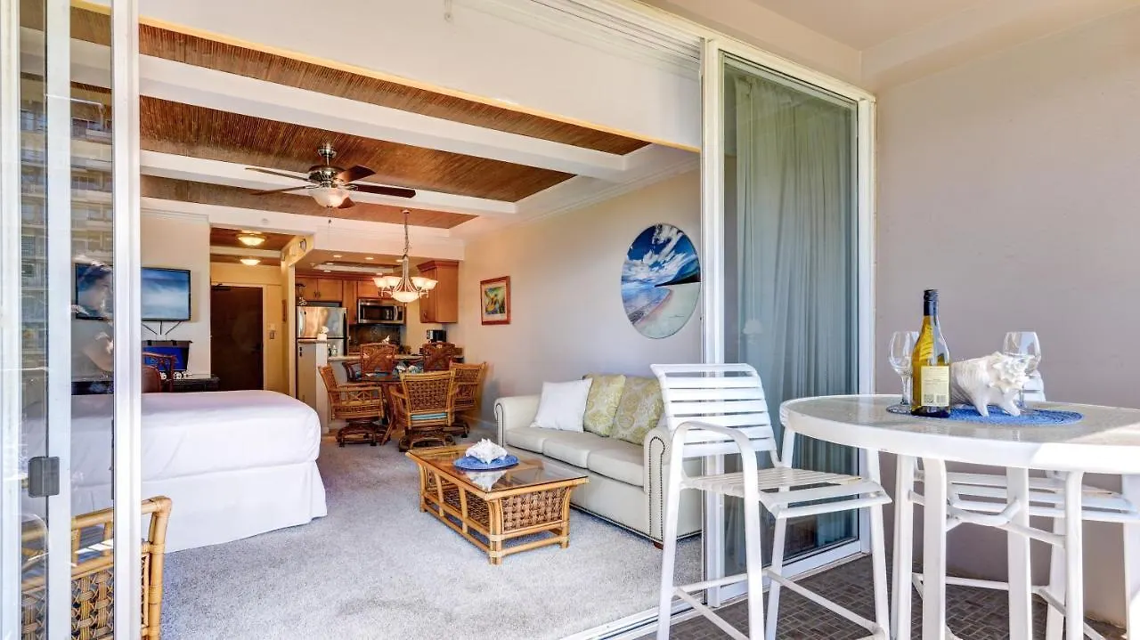 The Whaler Resort: 515~studio With Stunning Center Courtyard & Ocean Views *