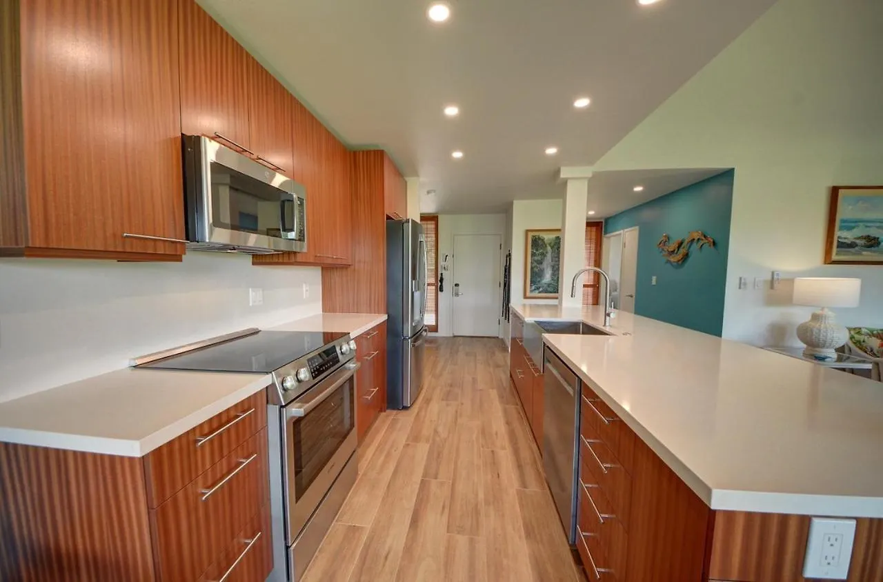 Ekahi 24c, Sleeps 6 *