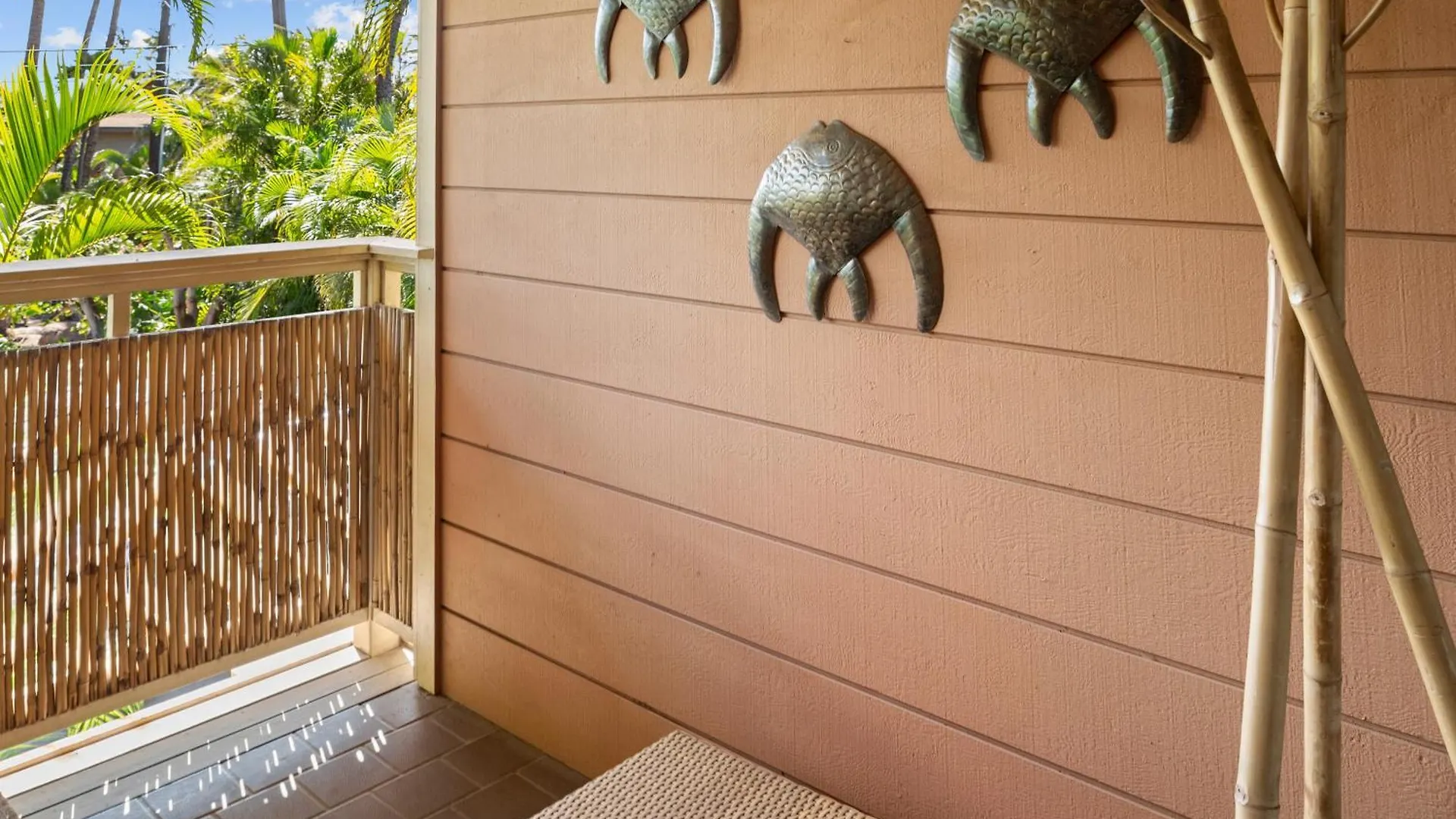 Apartment Studio Condo In Boutique Property With Mini Kitchen, Pool And Bbq *