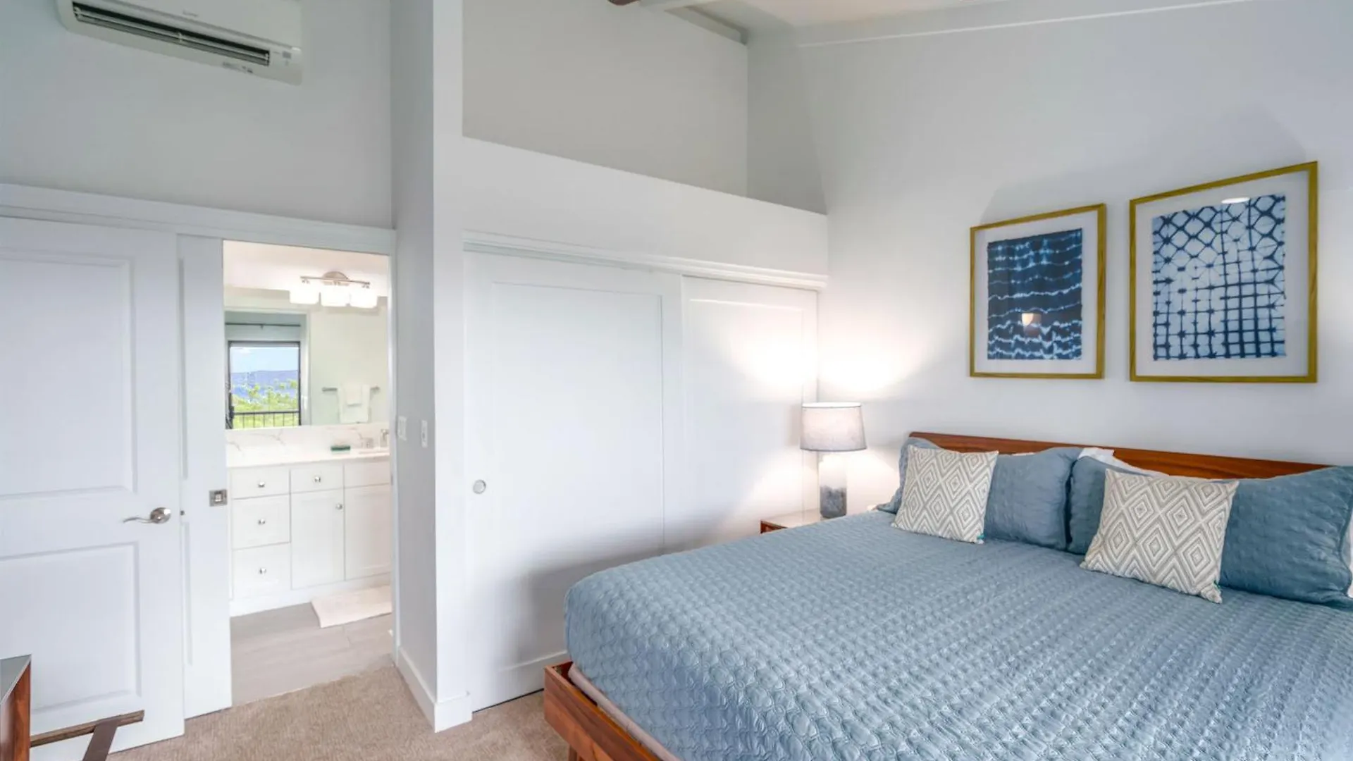 Dom wakacyjny Ekolu 310 - Panoramic Ocean Views, Split Ac