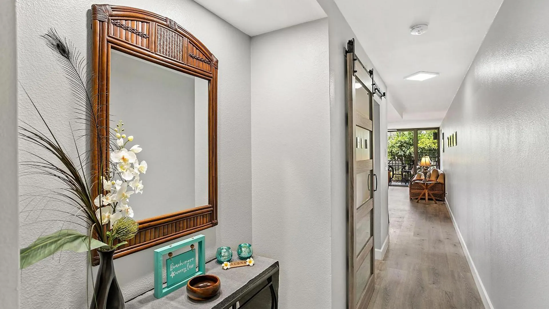 Kamaole Sands 4-213, Designer Condo, Split Ac